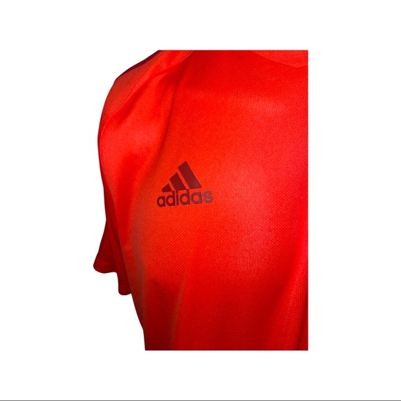 Adidas FC Bayern Munchun Casual KIT // Adult XL // Dri-Fit - Picture 2 of 5